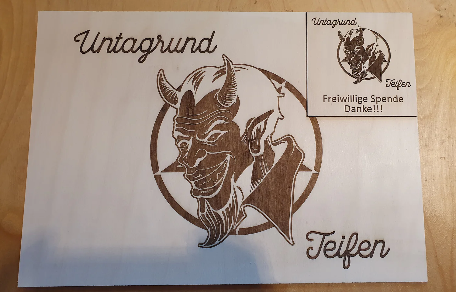 Untagrund Teifen Holzschild mit Gravur "Untagrund Teifen"