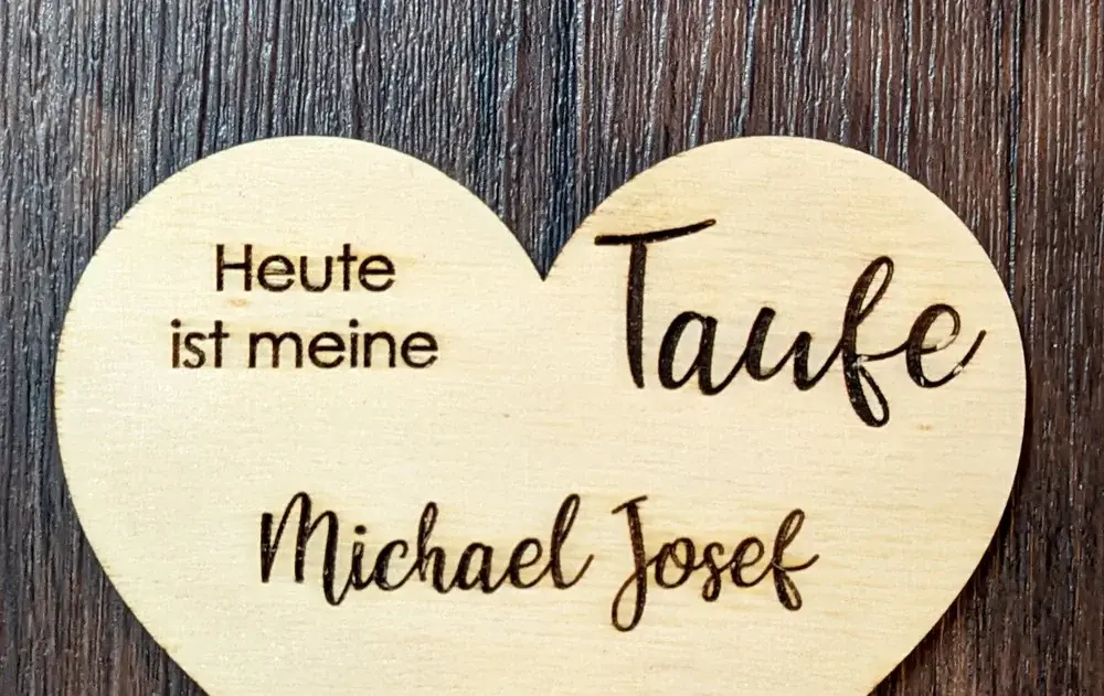 Taufherz Holzherz mit Gravur "Heute ist meine Taufe, Michael Josef"