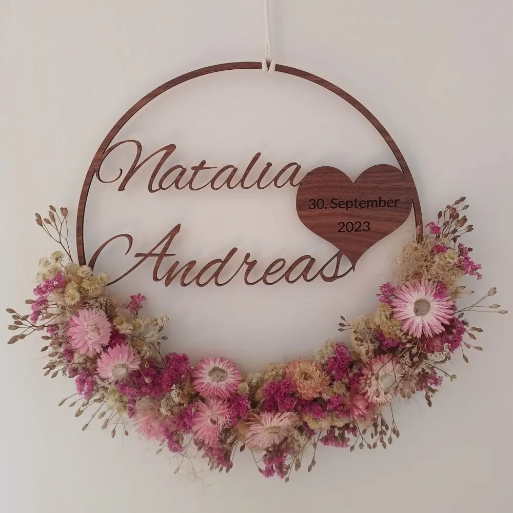 Türkranz Hochzeit in Nussholz (Mit Blumenschmuck)