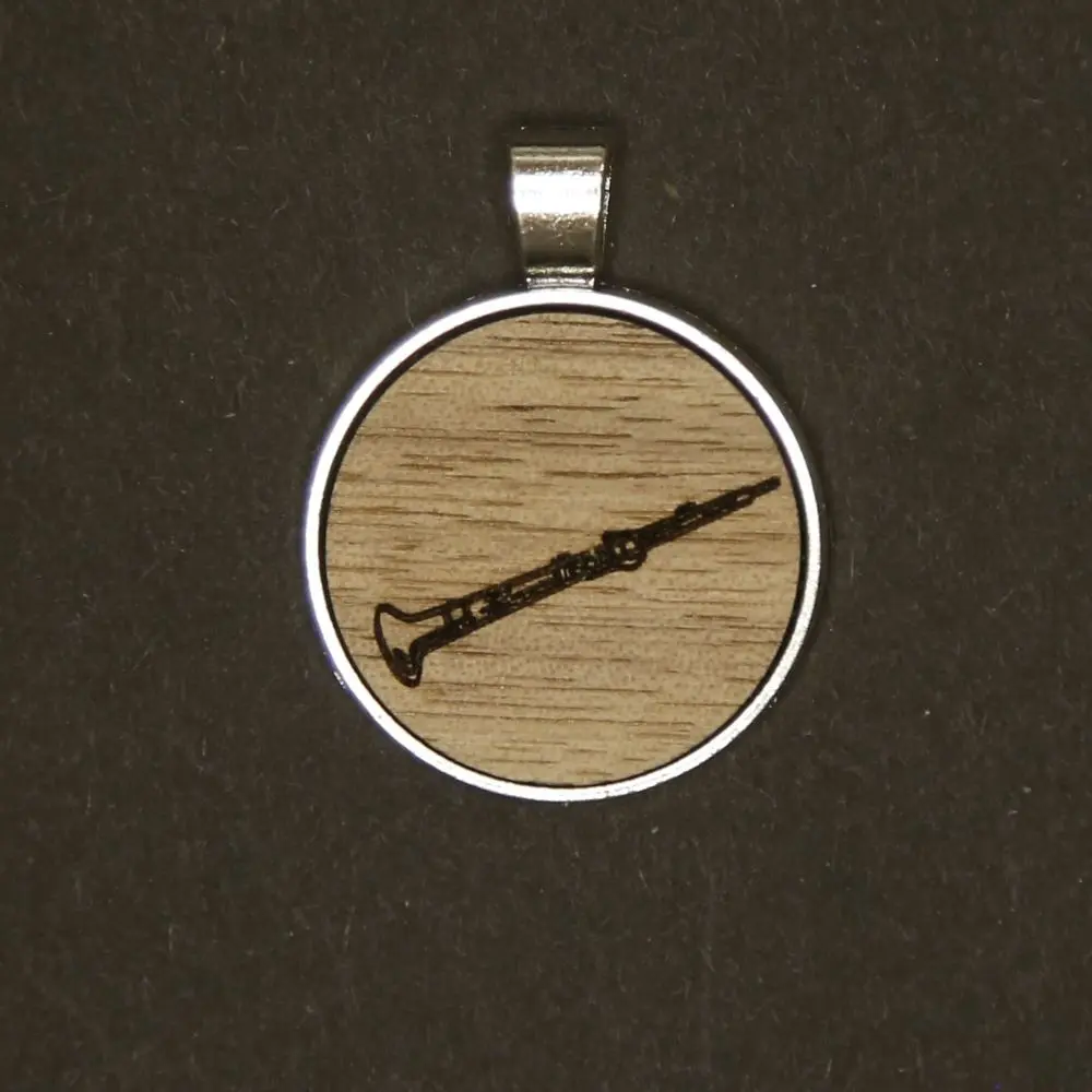 Kette mit Nussholzeinsatz