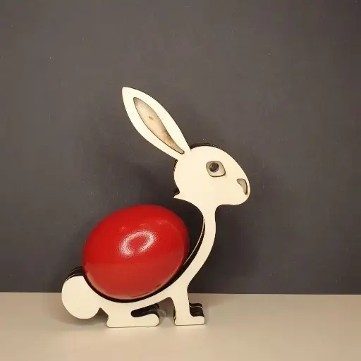 Hase als Eierhalter